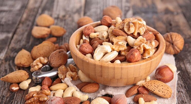 hazelnuts to increase strength